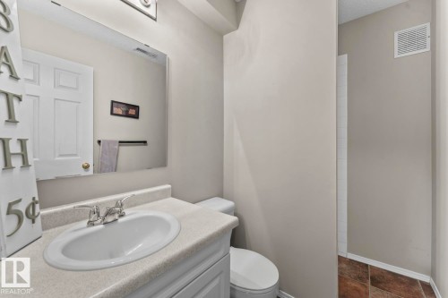 1303 5 Avenue, Cold Lake, AB - Indoor Photo Showing Bathroom