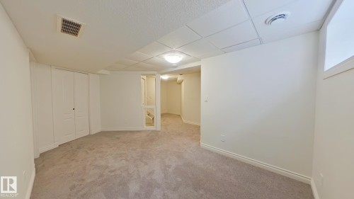 524 90 Street Southwest, Edmonton, AB - Indoor Photo Showing Other Room