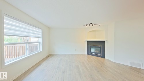 524 90 Street Southwest, Edmonton, AB - Indoor With Fireplace