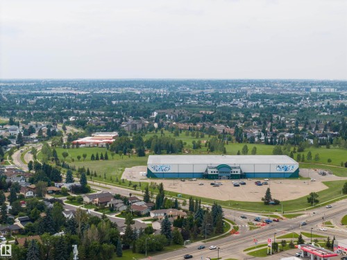 214 Hyndman Crescent Nw, Edmonton, AB - Outdoor With View