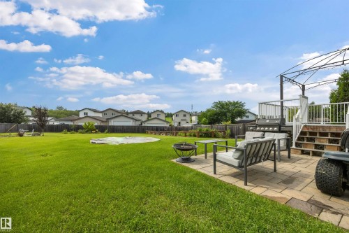 214 Hyndman Crescent Nw, Edmonton, AB - Outdoor