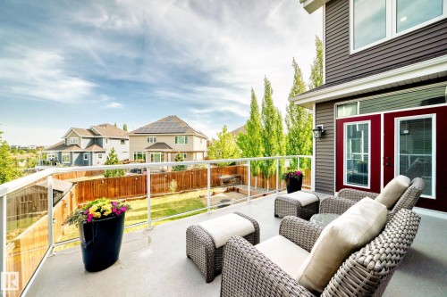 9034 24 Ave Sw, Edmonton, AB - Outdoor