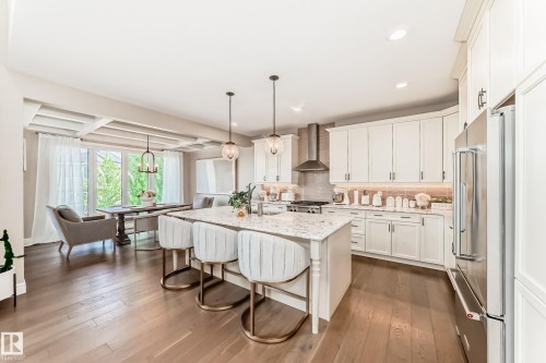 9034 24 Ave Sw, Edmonton, AB - Indoor Photo Showing Kitchen With Upgraded Kitchen