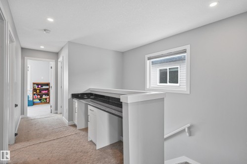 53 Dillingham Avenue, Fort Saskatchewan, AB - Indoor