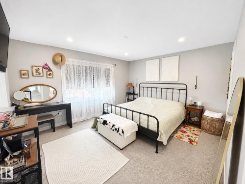 53 Dillingham Avenue, Fort Saskatchewan, AB - Indoor Photo Showing Bedroom