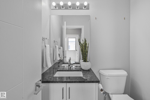 53 Dillingham Avenue, Fort Saskatchewan, AB - Indoor Photo Showing Bathroom