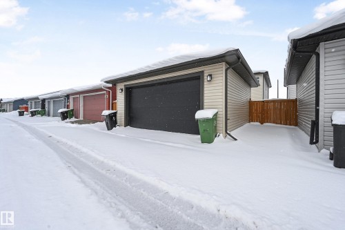 53 Dillingham Avenue, Fort Saskatchewan, AB - Outdoor