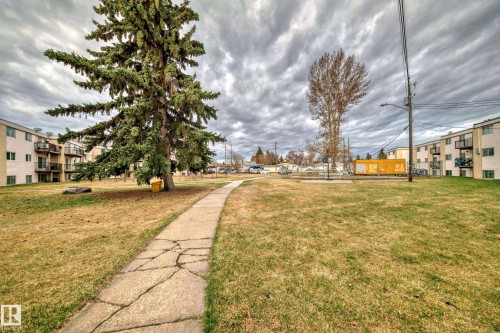 #5C 5715 133 Av Nw, Edmonton, AB - Outdoor
