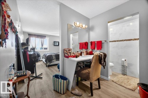 #406 5125 Riverbend Rd Nw, Edmonton, AB - Indoor
