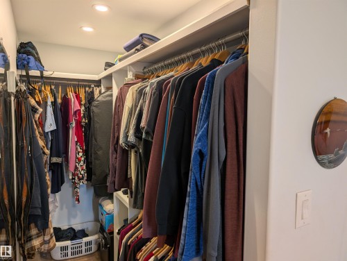 13216 117 Street Nw, Edmonton, AB - Indoor With Storage