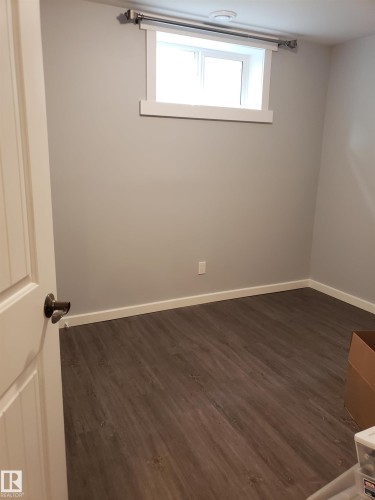 13216 117 Street Nw, Edmonton, AB - Indoor Photo Showing Other Room