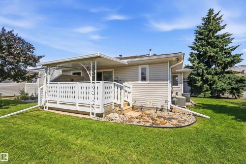 4823 32 Avenue Nw, Edmonton, AB - Outdoor With Deck Patio Veranda