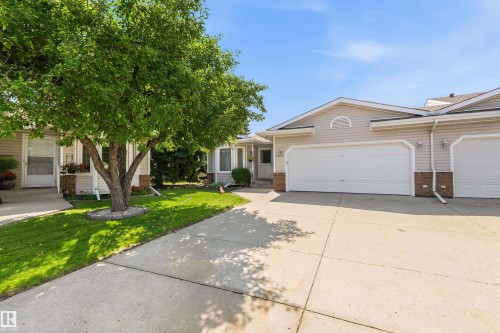 4823 32 Avenue Nw, Edmonton, AB - Outdoor With Facade