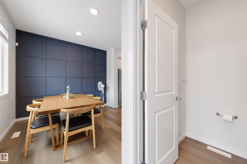 8125 226A Street Nw, Edmonton, AB - Indoor Photo Showing Other Room