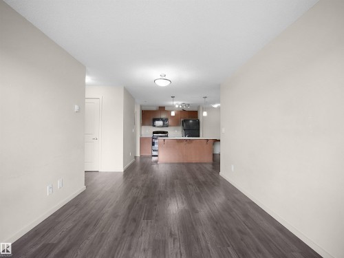 215 3357 16A Avenue, Edmonton, AB - Indoor