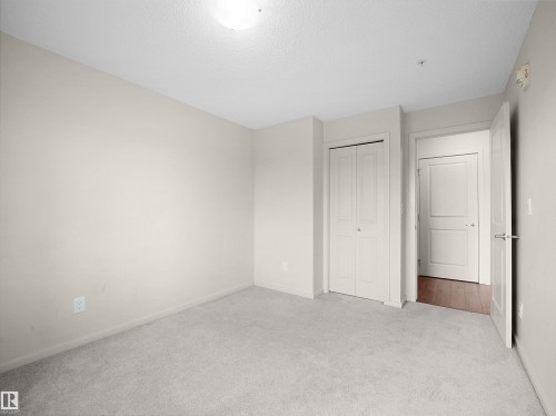 215 3357 16A Avenue, Edmonton, AB - Indoor Photo Showing Other Room