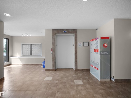 215 3357 16A Avenue, Edmonton, AB - Indoor