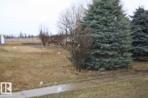 5112 51 Avenue, Pickardville, AB 