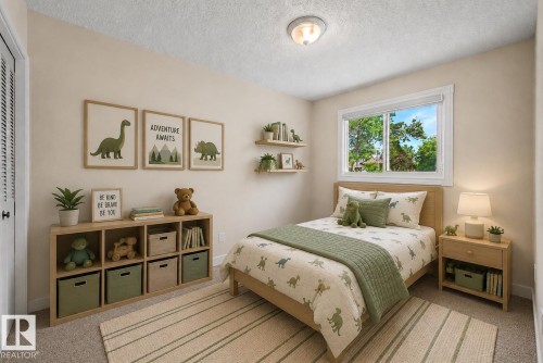 Edmonton, AB - Indoor Photo Showing Bedroom