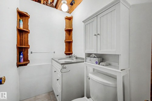 Edmonton, AB - Indoor Photo Showing Laundry Room