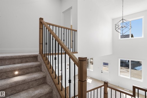815 158 Avenue Ne, Edmonton, AB - Indoor Photo Showing Other Room