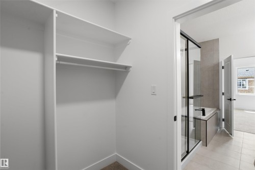 815 158 Avenue Ne, Edmonton, AB - Indoor With Storage