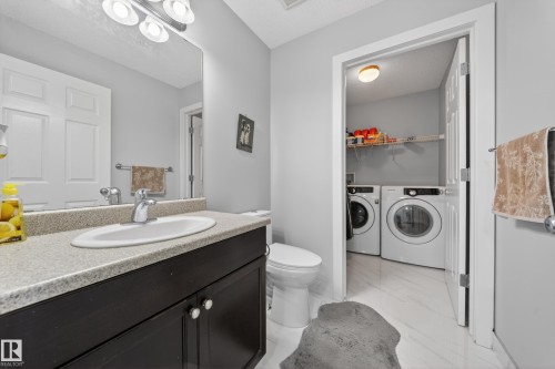 3752 12 Street, Edmonton, AB - Indoor Photo Showing Laundry Room