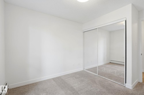 #1102 7339 South Terwillegar Dr Nw, Edmonton, AB - Indoor Photo Showing Other Room