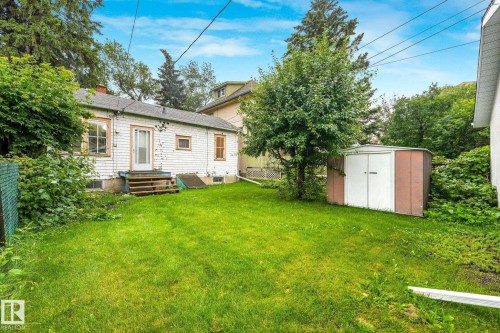 Back house - 9824 91 Avenue Nw, Edmonton, AB - Outdoor