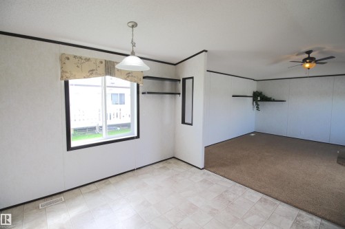 41- 5220 44 Avenue, Calmar, AB - Indoor Photo Showing Other Room