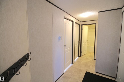 41- 5220 44 Avenue, Calmar, AB - Indoor Photo Showing Other Room