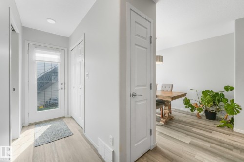 6603 64 Avenue, Beaumont, AB - Indoor Photo Showing Other Room