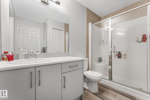 6603 64 Avenue, Beaumont, AB - Indoor Photo Showing Bathroom