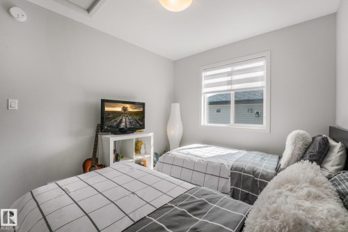 6603 64 Avenue, Beaumont, AB - Indoor Photo Showing Bedroom