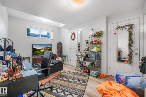 6603 64 Avenue, Beaumont, AB - Indoor