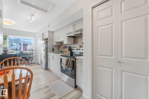 6603 64 Avenue, Beaumont, AB - Indoor Photo Showing Kitchen