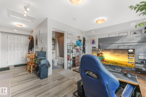 6603 64 Avenue, Beaumont, AB - Indoor