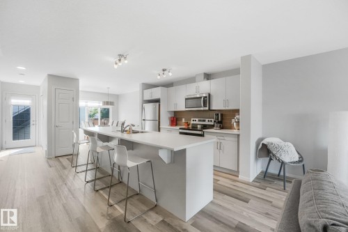 6603 64 Avenue, Beaumont, AB - Indoor Photo Showing Kitchen With Upgraded Kitchen