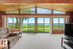 5807 51 Avenue  Rural Lac Ste. Anne County, AB T0E 0A0