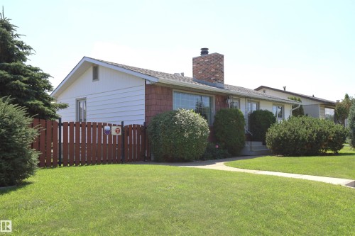 10715 132 Avenue Nw, Edmonton, AB - Outdoor