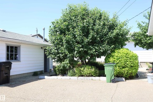 10715 132 Avenue Nw, Edmonton, AB - Outdoor With Exterior