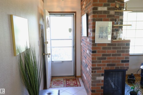 10715 132 Avenue Nw, Edmonton, AB - Indoor Photo Showing Other Room