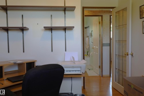 10715 132 Avenue Nw, Edmonton, AB - Indoor Photo Showing Office