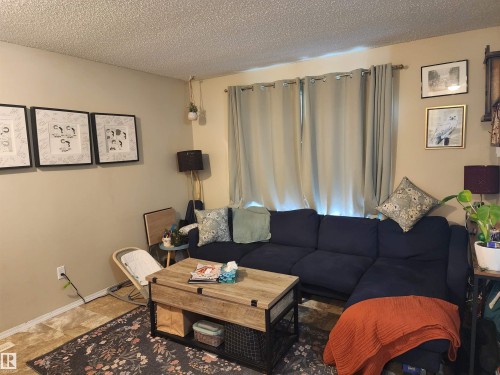 4806 52 Avenue, Elk Point, AB - Indoor Photo Showing Living Room