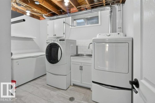 55 Lambert Crescent, St. Albert, AB - Indoor Photo Showing Laundry Room