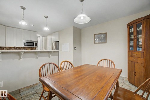 3706 41 Avenue Nw, Edmonton, AB - Indoor Photo Showing Dining Room
