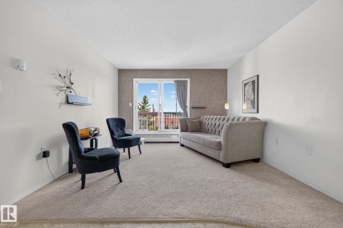#414 10636 120 St Nw, Edmonton, AB - Indoor