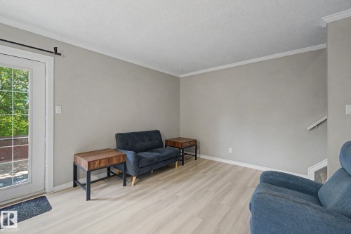 304 Spruce Glen, Spruce Grove, AB - Indoor