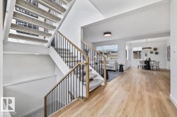 4543 Knight Wynd SW  Edmonton, AB T6W 4B7