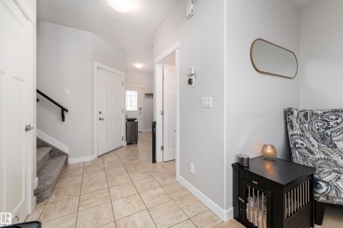 16805 55 Street Nw, Edmonton, AB - Indoor Photo Showing Other Room